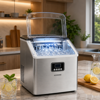 Ice Cube Maker with Transparent Lid